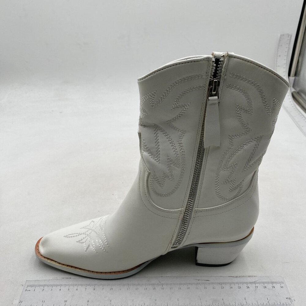 White Women's 'Claremont' Sexy Cowboy Boots Dressy Cowgirl Western Woman Boots